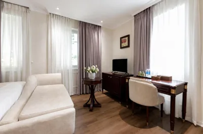 Deluxe 더블룸 — Jade Boutique Hotel